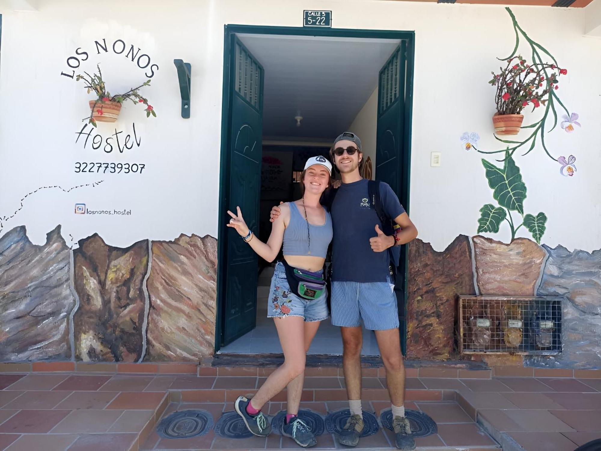 Los Nonos Hostel Guadalupe Ngoại thất bức ảnh