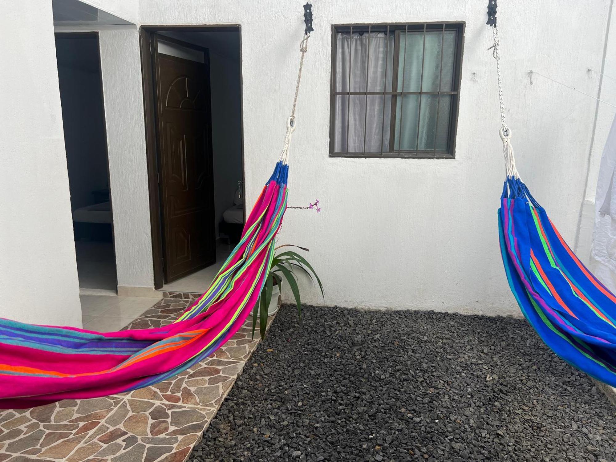 Los Nonos Hostel Guadalupe Ngoại thất bức ảnh